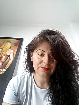 Snapshot of lunadicty chatting on January 21, 12:46 am lunadicty online show from January 21, 12:46 am