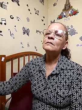 katrina perez online show from October 20, 12:00 am