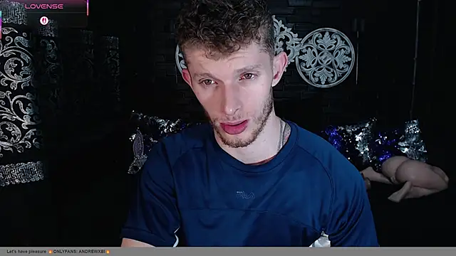 Snapshot of andrewxbi chatting on September 30, 11:15 am andrewxbi online show from September 30, 11:15 am
