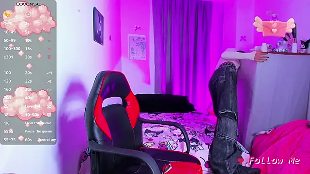 SkylerBennet online show from October 22, 3:18 am