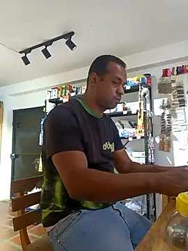 elnegro707070 online show from October 22, 11:10 am