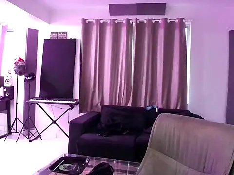 bigrosa21cm online show from December 14, 9:52 pm