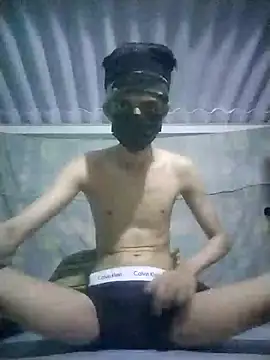 HannanKhan25 online show from November 10, 1:10 pm