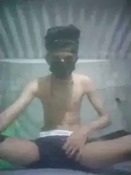 HannanKhan25 online show from February 17, 8:15 pm