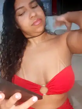 Snapshot of camillaCat chatting on February 26, 2:10 am camillaCat online show from February 26, 2:10 am