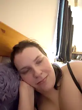 Baby Girl 3 online show from April 29, 12:16 am