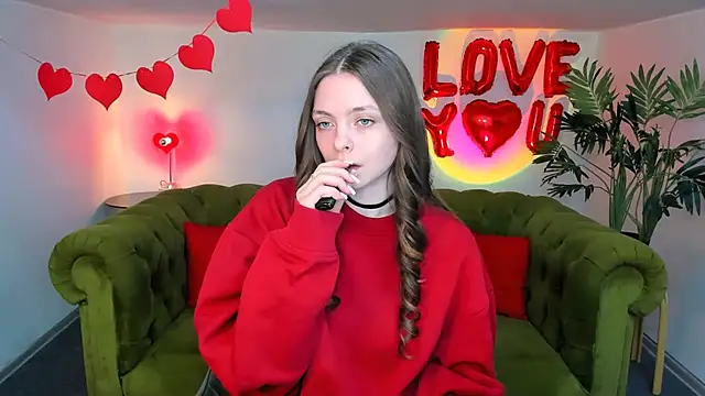 marshmallowee online show from March 21, 4:40 pm