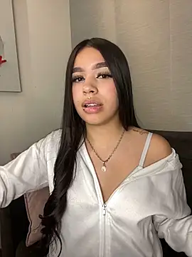 Cristina pinkk online show from November 4, 2:32 am