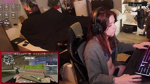 Horny Makima online show from November 1, 10:17 am