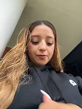 Baby  Otaku online show from April 5, 9:12 pm