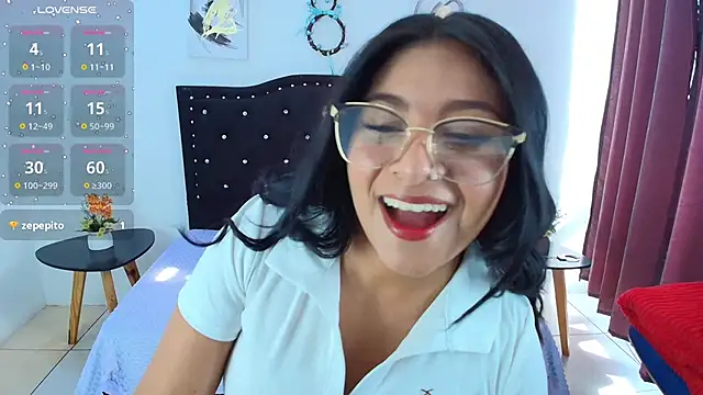 Ariana F W online show from September 17, 1:35 pm