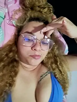 Snapshot of Monserratalexa chatting on February 3, 6:11 am Monserratalexa online show from February 3, 6:11 am