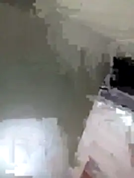 Snapshot of luuiss12 chatting on October 10, 6:56 am luuiss12 online show from October 10, 6:56 am