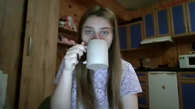 Little shygirl online show from November 11, 4:56 am