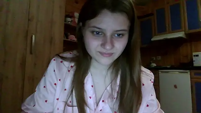 Little shygirl online show from November 20, 5:23 pm