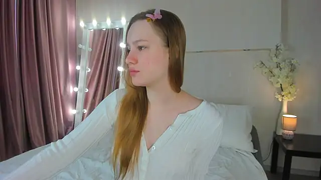 Snapshot of Candy_Cansew chatting on May 11, 1:11 am Candy Cansew online show from May 11, 1:11 am