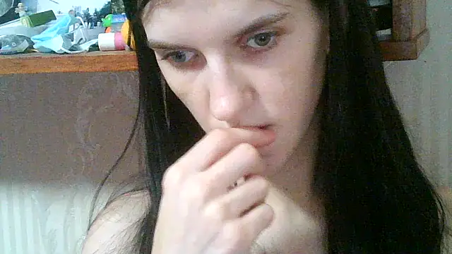 Casey Jeannie online show from July 9, 10:47 pm