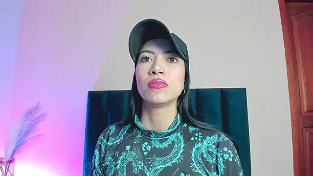 AbbieJoness  online show from October 24, 11:28 am