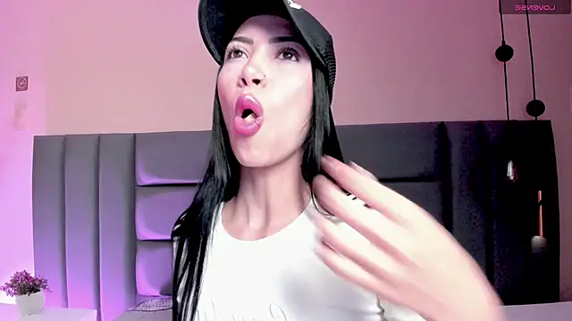 AbbieJoness  online show from March 31, 11:43 am