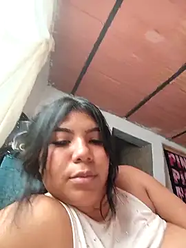 Snapshot of kalifa3210 chatting on April 4, 5:32 pm kalifa3210 online show from April 4, 5:32 pm