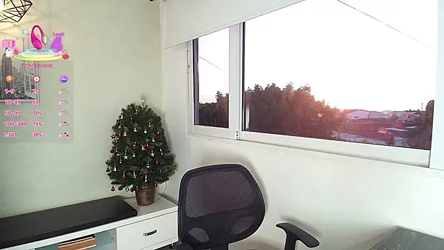  Victoria Collins online show from November 26, 11:11 am