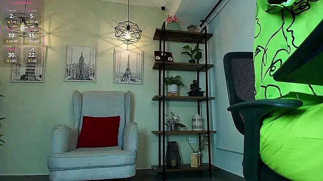  Victoria Collins online show from February 12, 6:47 pm