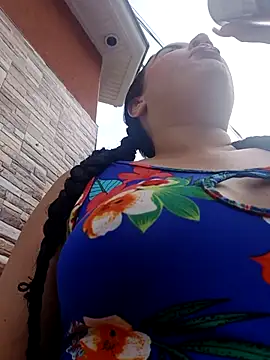 hotCOUPLEPETRA online show from April 27, 5:55 pm