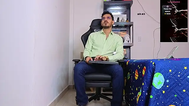 samuelcoopeer online show from April 10, 5:50 pm