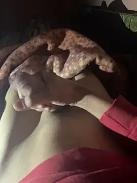 Snapshot of UncoolCaesium chatting on October 10, 3:27 am UncoolCaesium online show from October 10, 3:27 am