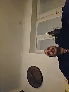 CloudyMuscleBeefy online show from December 23, 1:03 am