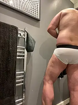 CloudyMuscleBeefy online show from March 30, 7:26 pm