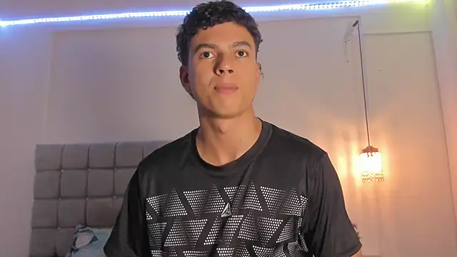 Santy Stump online show from November 30, 10:03 pm