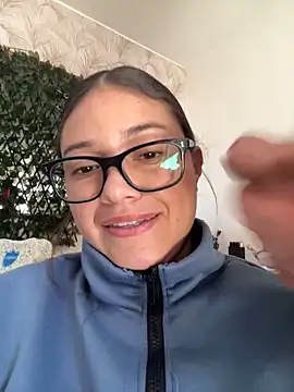 Snapshot of kate_rabittsex chatting on February 11, 11:10 am kate rabittsex online show from February 11, 11:10 am