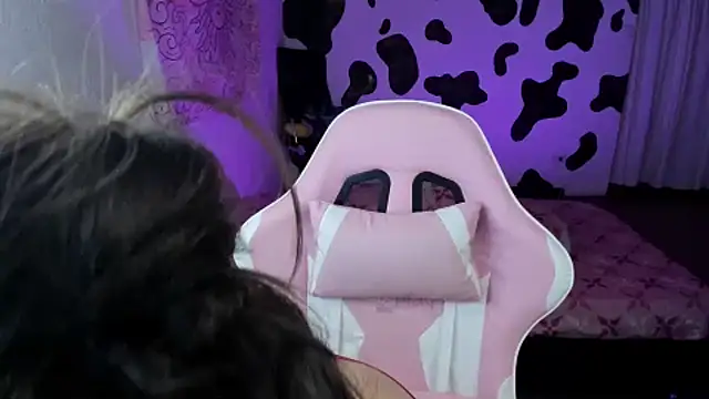 abbie jensen  online show from September 15, 3:50 am