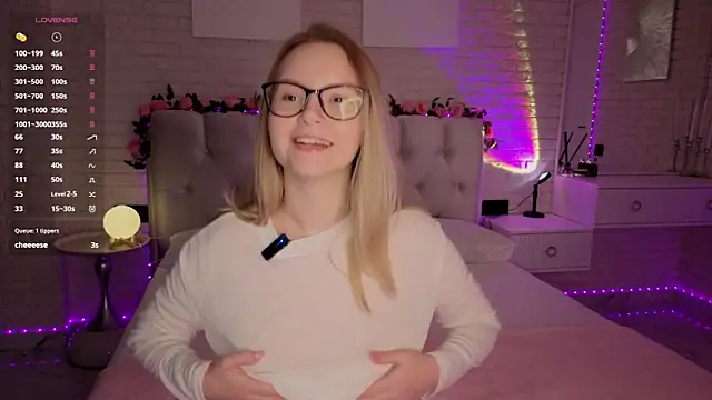 FlowersLover online show from October 14, 7:47 pm