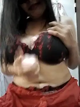 Snapshot of RoseLiveSL chatting on September 20, 4:57 am RoseLiveSL online show from September 20, 4:57 am