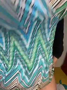 Scarlett 1819 online show from April 29, 5:06 pm