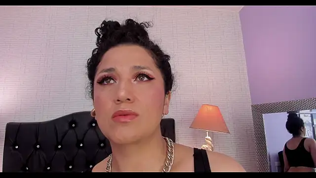 Dakota Rainbow22 online show from November 1, 5:48 pm