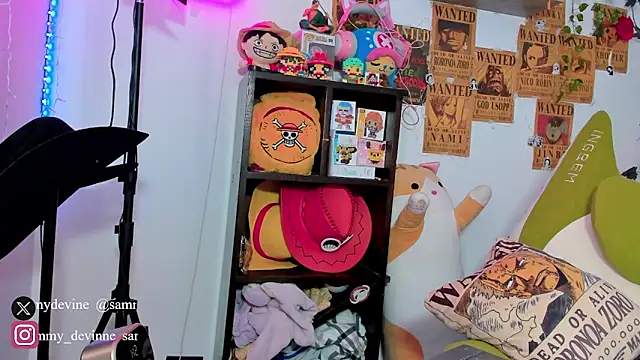 sammy devinne online show from November 22, 5:56 pm