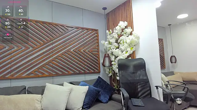 MarcusBlack  online show from November 1, 11:34 am