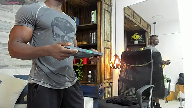 MarcusBlack  online show from March 24, 11:37 am