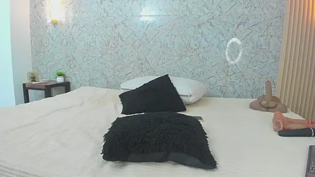 Antonella west online show from April 16, 8:31 pm