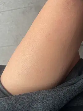 xiaoyuan01 online show from October 15, 3:17 am