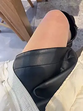 xiaoyuan01 online show from February 5, 3:22 am