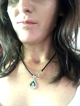 Snapshot of NikaSwan2831 chatting on September 28, 9:58 am NikaSwan2831 online show from September 28, 9:58 am