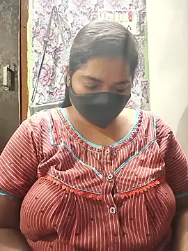 Liyaa 24 online show from April 8, 5:35 pm