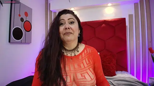 EmmaJhomson online show from April 15, 12:56 pm