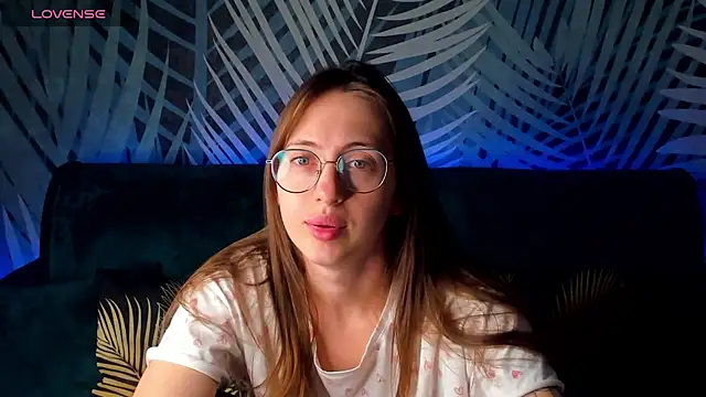 ChristyCrayme online show from October 14, 11:38 pm