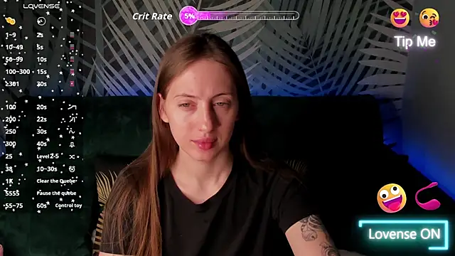 ChristyCrayme online show from April 13, 10:15 pm