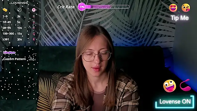 ChristyCrayme online show from June 12, 10:19 pm
